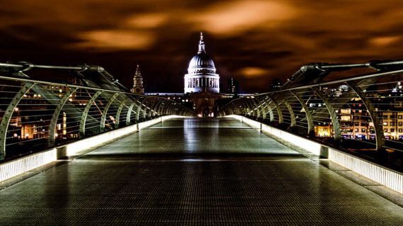 londra-viaggio-di-gruppo-agenzia-di-viaggi-calosirte-lecce