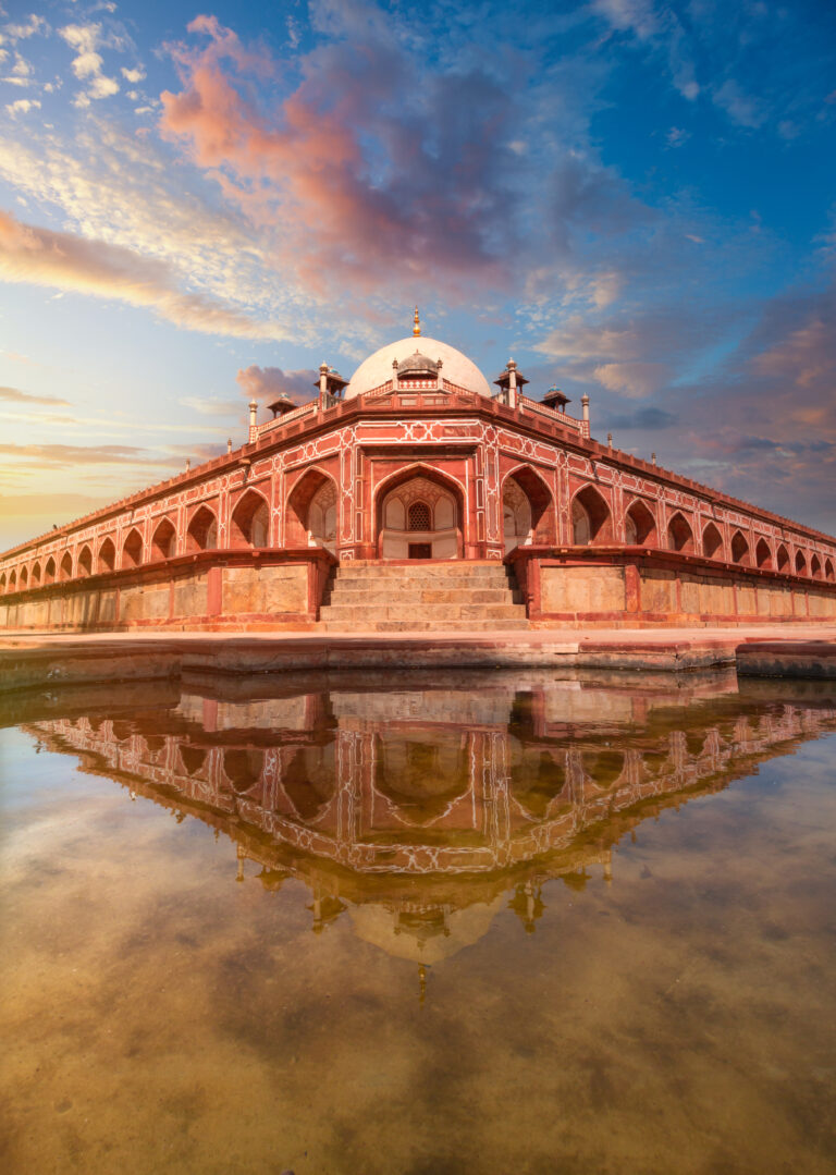 humayuns-tomb-is-tomb-mughal-emperor-humayun-delhi-india