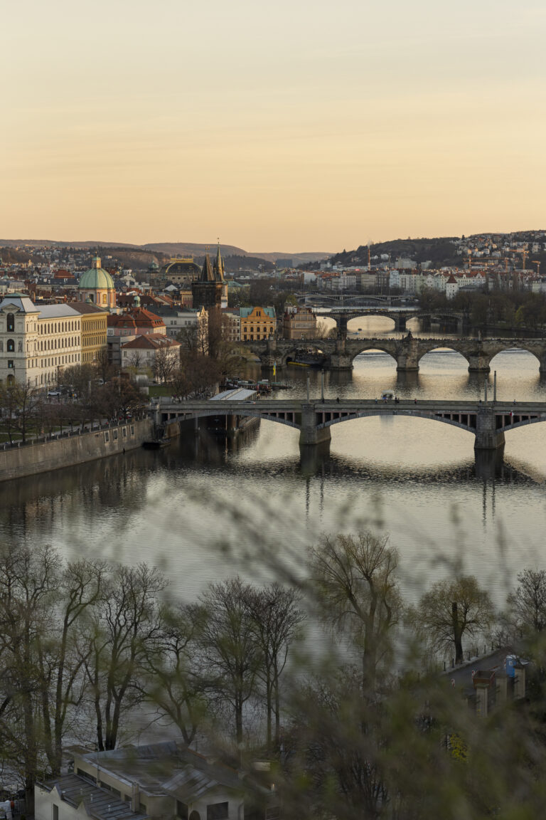 clean-city-streets-prague